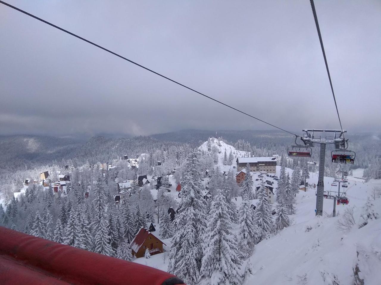 Snowhite Jahorina Vila Exterior foto